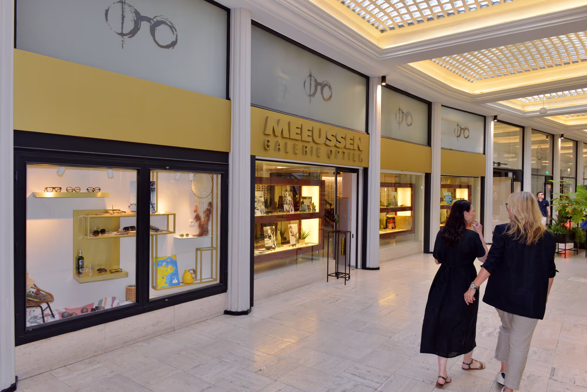 Afbeelding van de winkel vitrine in de gallerij